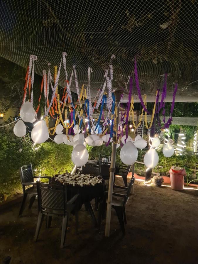 Il Padrino Hotel Pushkar Exteriör bild