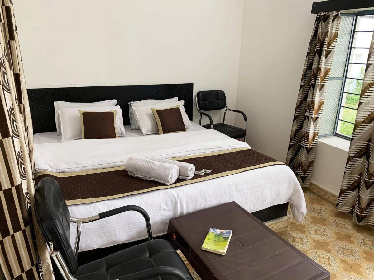 Il Padrino Hotel Pushkar Exteriör bild