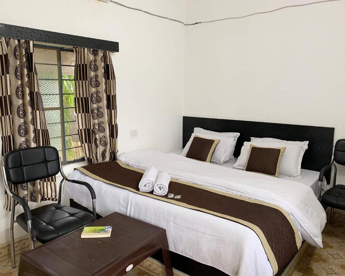 Il Padrino Hotel Pushkar Exteriör bild